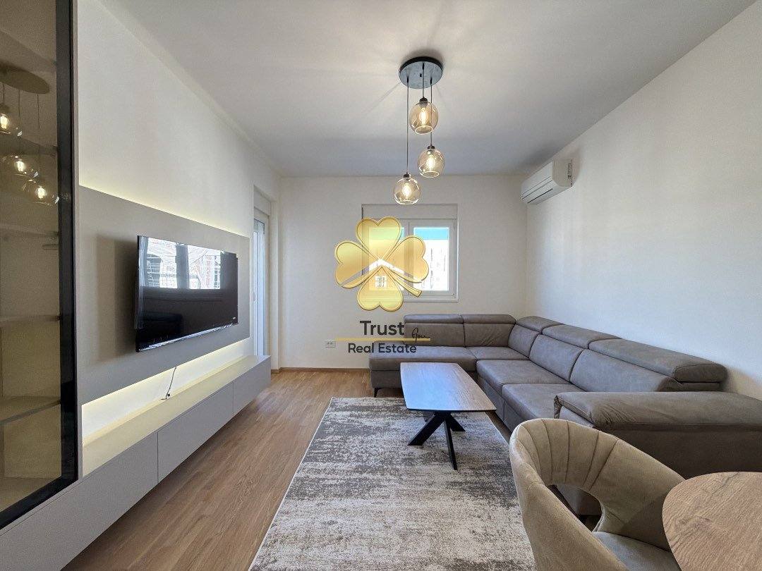 Jednosoban stan, 50m2, Stari Aerodrom, Podgorica — fotografija 1