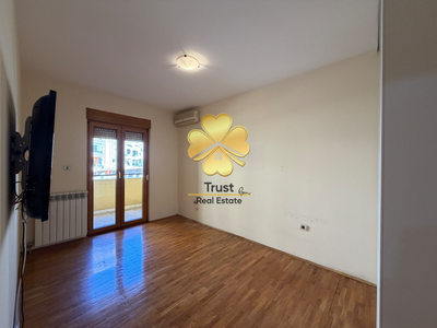 Spacious 3-Room Apartment for Rent in Rimski trg, 110m2
