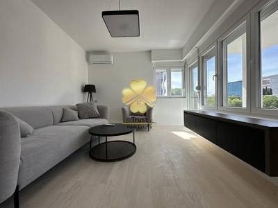 Apartment for rent in Krivi Most, Podgorica — photo 1