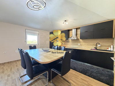 Spacious 2-Bedroom Apartment for Rent in Tološi, 120m²