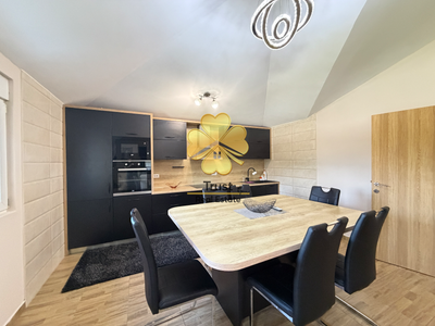 Spacious 2-Bedroom Apartment for Rent in Tološi, 120m²