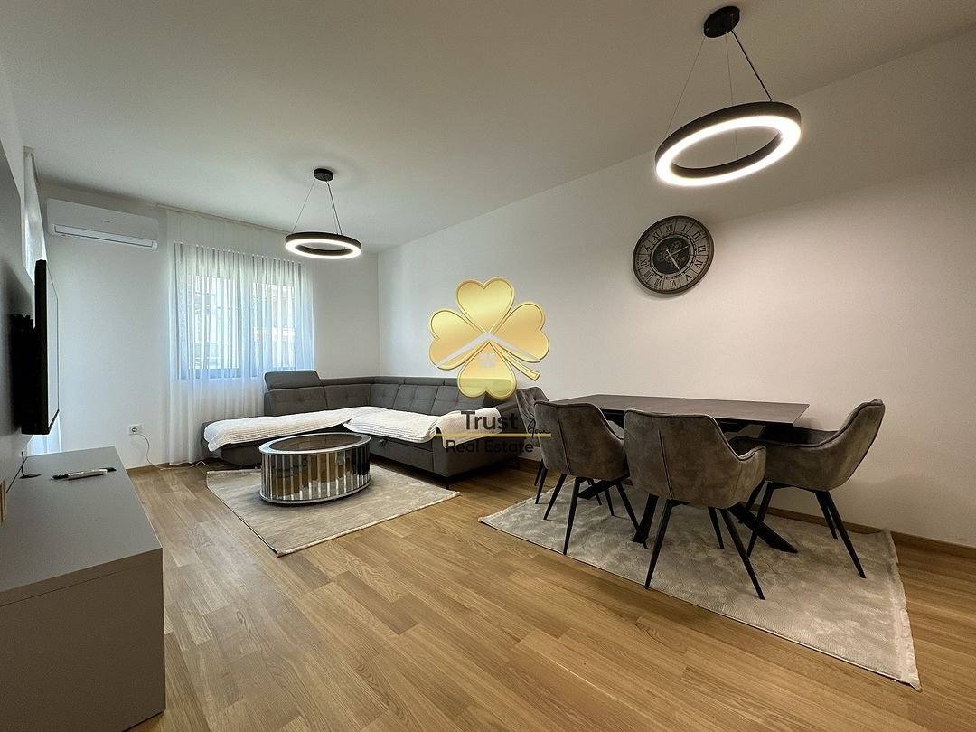 Dvosoban stan u zgradi Acton, City Kvart, Podgorica, 70m2 — fotografija 1