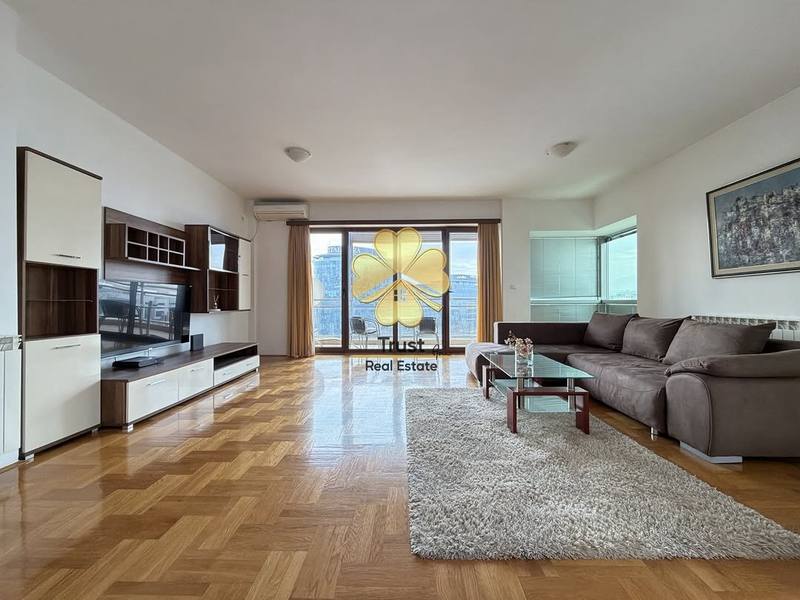 Dvosoban stan, 100m2, Krusevac, Podgorica