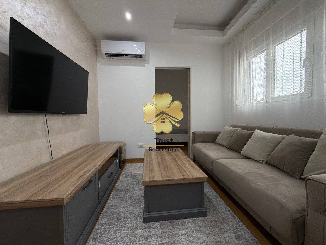 Dvosoban stan, 50m2, Stari Aerodrom, Podgorica — fotografija 1