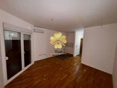 Apartment for sale in Stari Aerodrom, Podgorica — photo 1