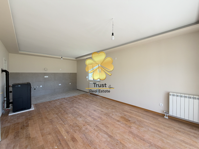House in Gornja Gorica, 100m2 - Unfurnished Home/Office