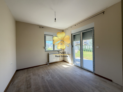 House in Gornja Gorica, 100m2 - Unfurnished Home/Office