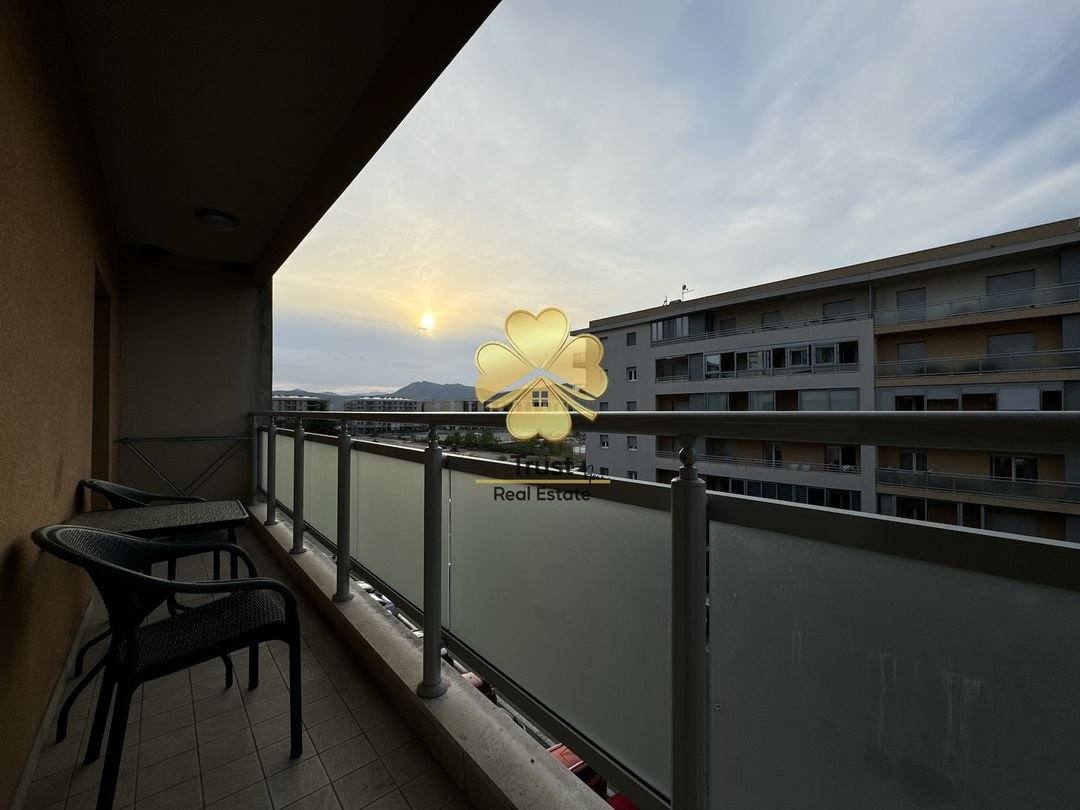 Jednosoban stan, City Kvart, Podgorica, 52m2 — fotografija 11
