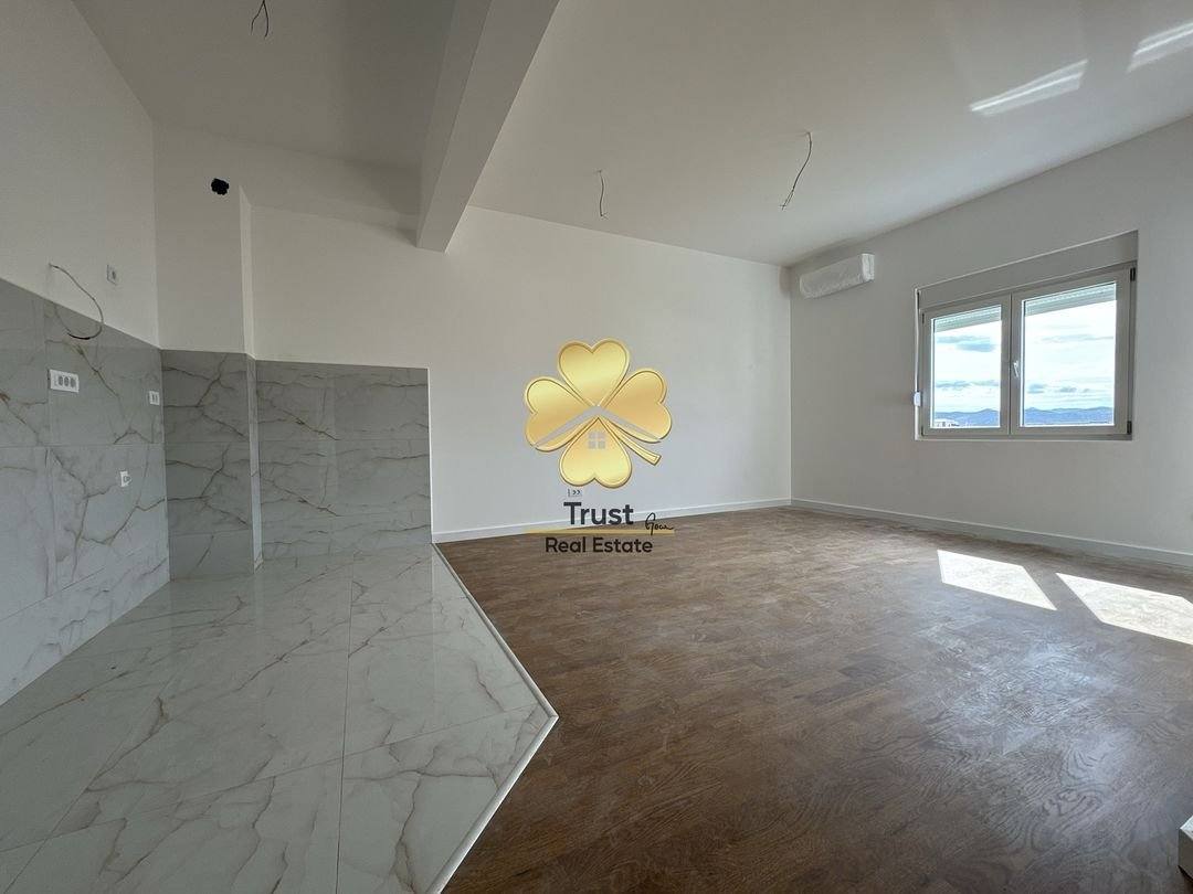 Dvosoban stan, Zabjelo, Podgorica, 60m2 — fotografija 2