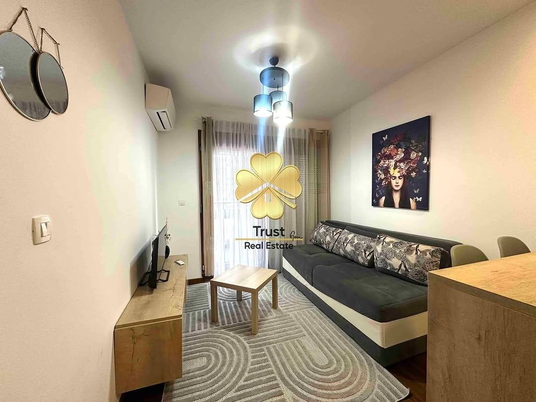 Garsonjera, 25m2, Master kvart, Podgorica — fotografija 1
