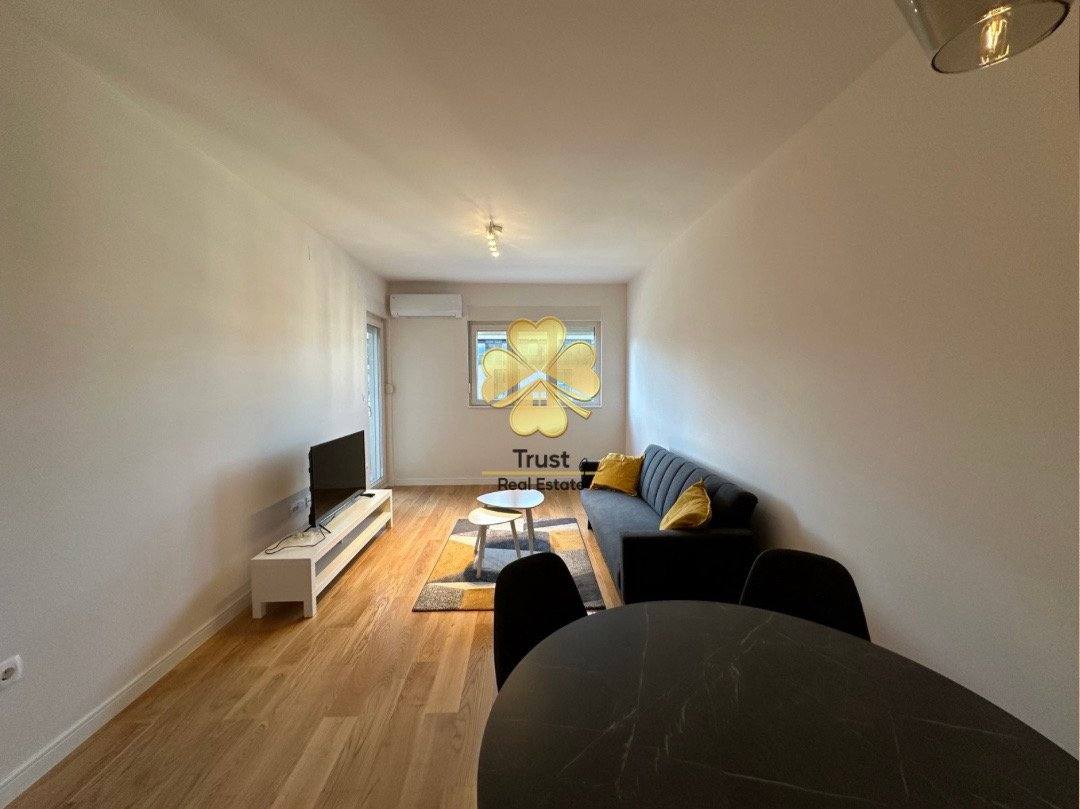 Jednosoban stan, Central Point, 47m2, Podgorica — fotografija 2