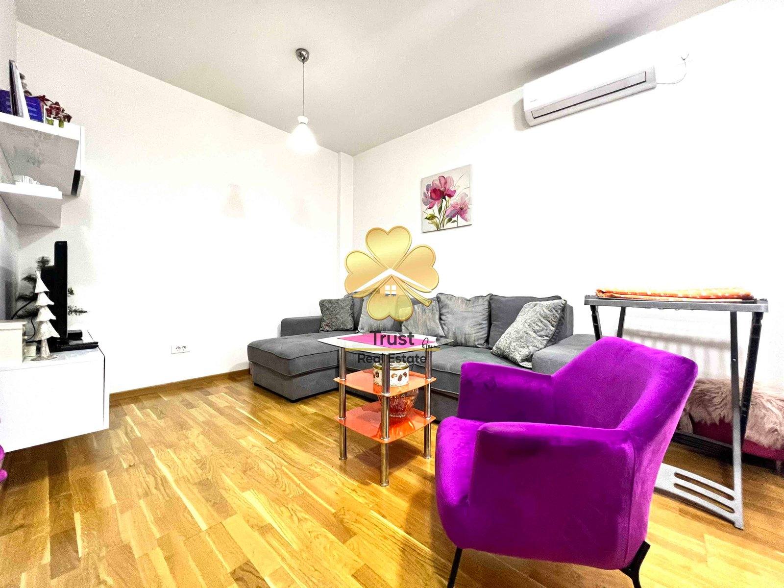 Jednosoban stan, Blok 9, 40m2 , Podgorica — fotografija 1