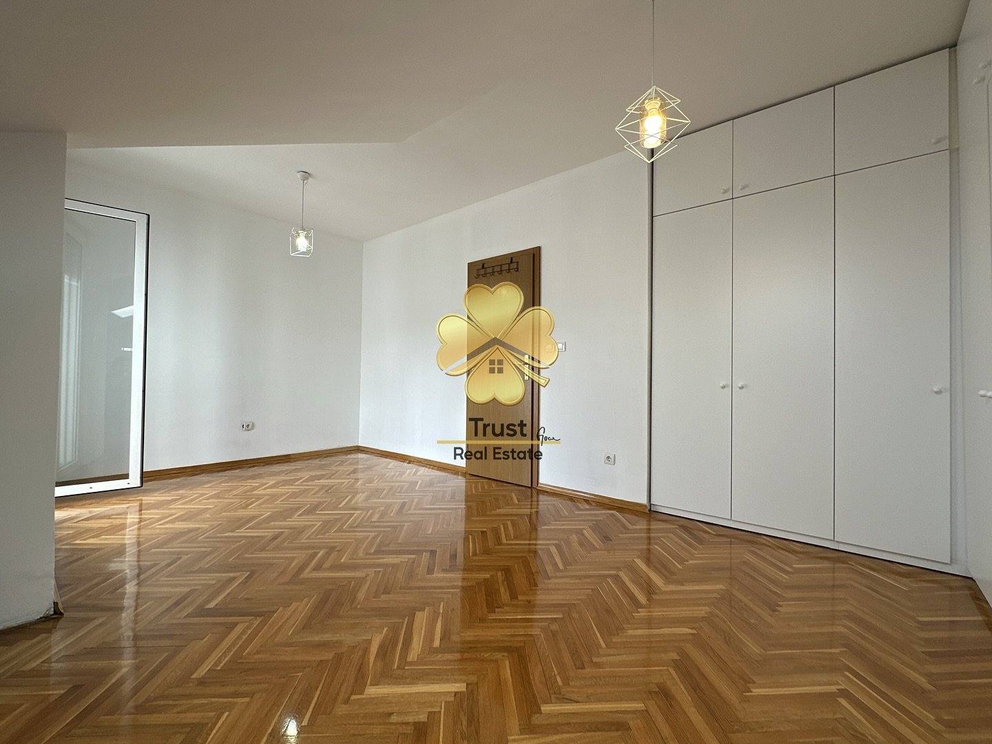 Trosoban stan, Zagoric, Podgorica, 105m2 — fotografija 2