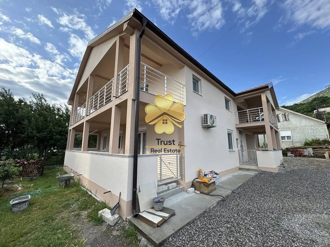 Trosoban stan, 80m2, Doljani, Podgorica — fotografija 1